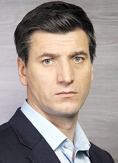 Александр Устюгов — в главных ролях